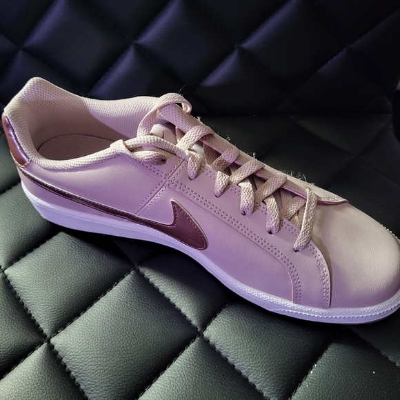 Size 11 W - Nike Court Royale 'Smoky Mauve' - Picture 4 of 7
